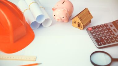 L'importance de simuler votre prêt travaux avant engagement : pourquoi est-ce crucial ?